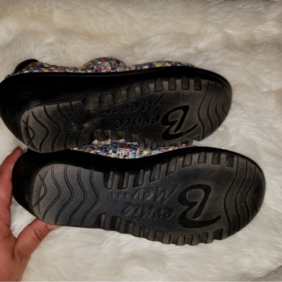 Gently Used Bernie Mev Lulia Wedge. - Picture 8 of 10